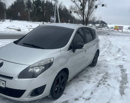 Сірий Рено Меган, об'ємом двигуна 1.46 л та пробігом 270 тис. км за 6500 $, фото 1 на Automoto.ua