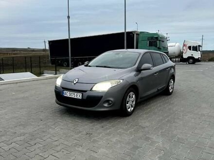 Сірий Рено Меган, об'ємом двигуна 1.46 л та пробігом 220 тис. км за 7190 $, фото 1 на Automoto.ua