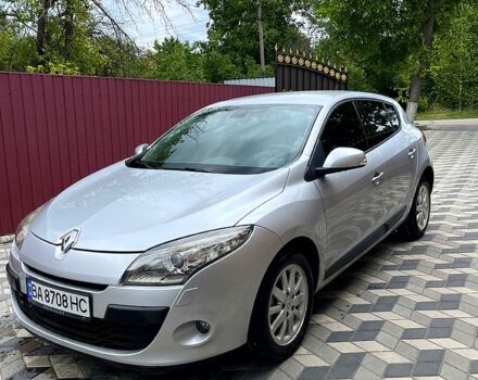 Сірий Рено Меган, об'ємом двигуна 1.5 л та пробігом 223 тис. км за 6800 $, фото 1 на Automoto.ua