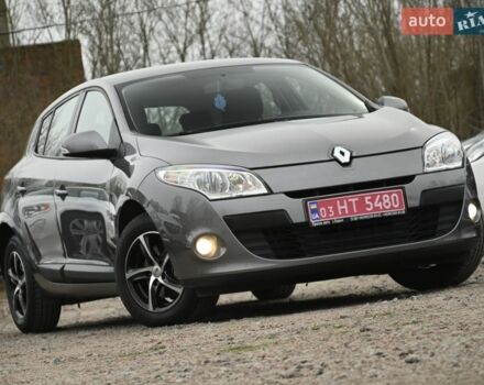 Сірий Рено Меган, об'ємом двигуна 1.6 л та пробігом 124 тис. км за 6700 $, фото 1 на Automoto.ua