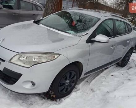 Сірий Рено Меган, об'ємом двигуна 1.6 л та пробігом 270 тис. км за 6450 $, фото 1 на Automoto.ua