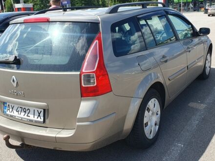 Рено Меган 2009 в Харькове на Automoto.ua Серый Рено Меган, объемом двигателя 1.6 л и пробегом 295 тыс. км за 4700 $, фото 1 на Automoto.ua