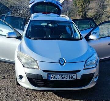 Сірий Рено Меган, об'ємом двигуна 1.5 л та пробігом 337 тис. км за 5600 $, фото 1 на Automoto.ua