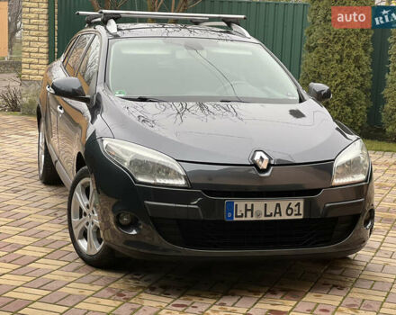 Сірий Рено Меган, об'ємом двигуна 1.6 л та пробігом 210 тис. км за 7250 $, фото 1 на Automoto.ua