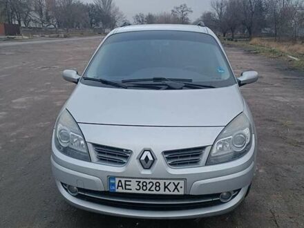 Серый Рено Меган, объемом двигателя 1.6 л и пробегом 230 тыс. км за 6000 $, фото 1 на Automoto.ua