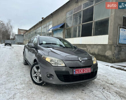 Сірий Рено Меган, об'ємом двигуна 1.6 л та пробігом 176 тис. км за 6450 $, фото 1 на Automoto.ua