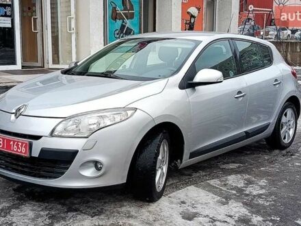 Серый Рено Меган, объемом двигателя 1.6 л и пробегом 157 тыс. км за 7000 $, фото 1 на Automoto.ua