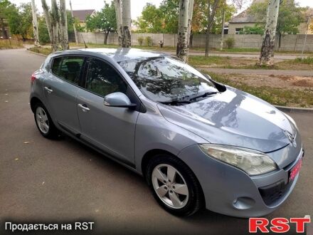 Серый Рено Меган, объемом двигателя 1.6 л и пробегом 222 тыс. км за 6900 $, фото 1 на Automoto.ua