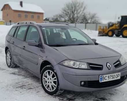 Серый Рено Меган, объемом двигателя 1.6 л и пробегом 223 тыс. км за 5800 $, фото 1 на Automoto.ua