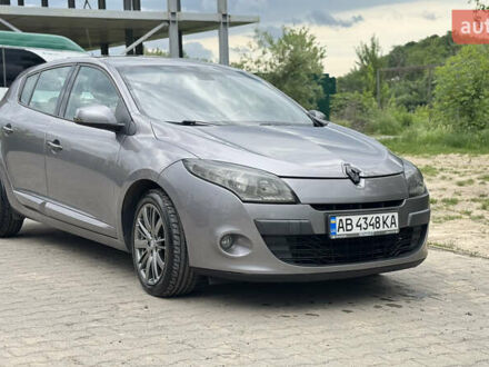 Рено Меган 2009 в Виннице на Automoto.ua Серый Рено Меган, объемом двигателя 1.5 л и пробегом 242 тыс. км за 6950 $, фото 1 на Automoto.ua