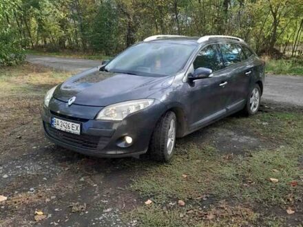 Рено Меган 2009 в Пятихатках на Automoto.ua Серый Рено Меган, объемом двигателя 1.6 л и пробегом 188 тыс. км за 7200 $, фото 1 на Automoto.ua
