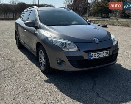 Серый Рено Меган, объемом двигателя 1.6 л и пробегом 205 тыс. км за 6700 $, фото 1 на Automoto.ua
