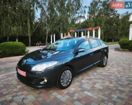 Сірий Рено Меган, об'ємом двигуна 1.6 л та пробігом 200 тис. км за 7300 $, фото 1 на Automoto.ua