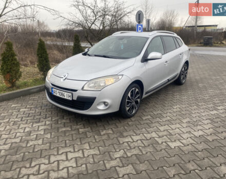 Серый Рено Меган, объемом двигателя 1.46 л и пробегом 240 тыс. км за 7100 $, фото 1 на Automoto.ua