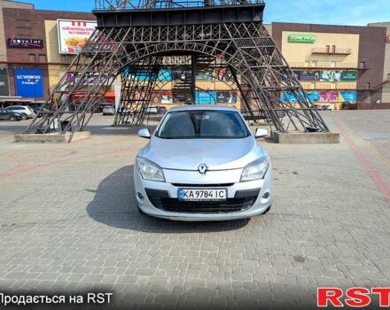 Сірий Рено Меган, об'ємом двигуна 1.5 л та пробігом 342 тис. км за 5600 $, фото 1 на Automoto.ua