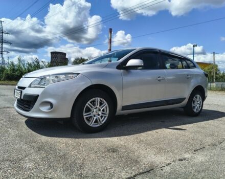 Сірий Рено Меган, об'ємом двигуна 0 л та пробігом 180 тис. км за 8025 $, фото 1 на Automoto.ua