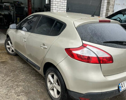 Сірий Рено Меган, об'ємом двигуна 1.6 л та пробігом 215 тис. км за 6800 $, фото 1 на Automoto.ua