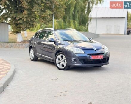 Сірий Рено Меган, об'ємом двигуна 1.6 л та пробігом 175 тис. км за 7100 $, фото 1 на Automoto.ua