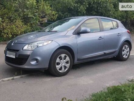 Сірий Рено Меган, об'ємом двигуна 2 л та пробігом 172 тис. км за 7000 $, фото 1 на Automoto.ua