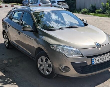 Сірий Рено Меган, об'ємом двигуна 1.6 л та пробігом 223 тис. км за 7012 $, фото 1 на Automoto.ua