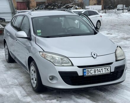 Серый Рено Меган, объемом двигателя 1.6 л и пробегом 185 тыс. км за 2999 $, фото 1 на Automoto.ua