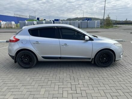 Сірий Рено Меган, об'ємом двигуна 1.6 л та пробігом 218 тис. км за 4000 $, фото 1 на Automoto.ua
