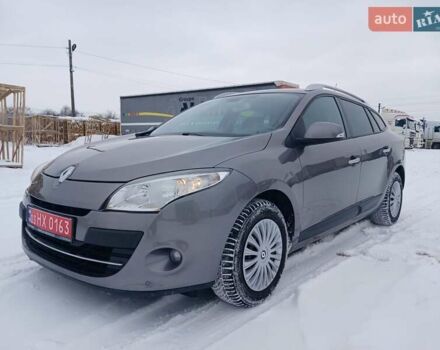 Сірий Рено Меган, об'ємом двигуна 2 л та пробігом 195 тис. км за 7699 $, фото 1 на Automoto.ua