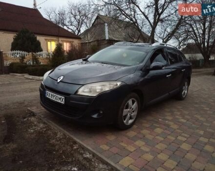 Сірий Рено Меган, об'ємом двигуна 1.46 л та пробігом 250 тис. км за 6500 $, фото 1 на Automoto.ua