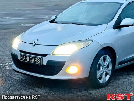 Сірий Рено Меган, об'ємом двигуна 1.5 л та пробігом 345 тис. км за 6199 $, фото 1 на Automoto.ua