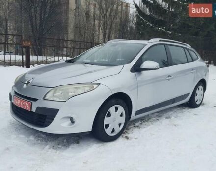 Сірий Рено Меган, об'ємом двигуна 1.6 л та пробігом 252 тис. км за 6899 $, фото 1 на Automoto.ua
