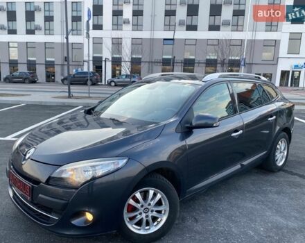 Серый Рено Меган, объемом двигателя 1.46 л и пробегом 290 тыс. км за 6300 $, фото 1 на Automoto.ua
