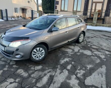 Серый Рено Меган, объемом двигателя 1.5 л и пробегом 297 тыс. км за 5599 $, фото 1 на Automoto.ua