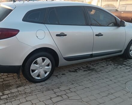 Серый Рено Меган, объемом двигателя 1.5 л и пробегом 300 тыс. км за 5200 $, фото 1 на Automoto.ua