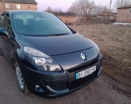 Серый Рено Меган, объемом двигателя 1.5 л и пробегом 265 тыс. км за 7177 $, фото 1 на Automoto.ua