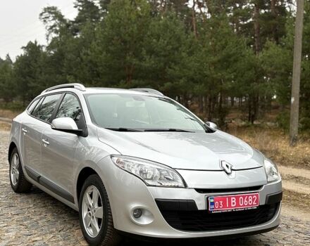 Сірий Рено Меган, об'ємом двигуна 1.6 л та пробігом 239 тис. км за 7399 $, фото 1 на Automoto.ua