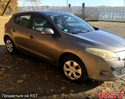 Сірий Рено Меган, об'ємом двигуна 1.6 л та пробігом 307 тис. км за 5800 $, фото 1 на Automoto.ua