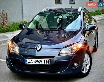 Серый Рено Меган, объемом двигателя 1.46 л и пробегом 247 тыс. км за 6800 $, фото 1 на Automoto.ua