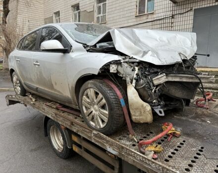 Сірий Рено Меган, об'ємом двигуна 1.5 л та пробігом 200 тис. км за 2050 $, фото 1 на Automoto.ua