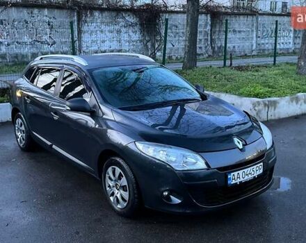 Серый Рено Меган, объемом двигателя 1.5 л и пробегом 262 тыс. км за 7000 $, фото 1 на Automoto.ua