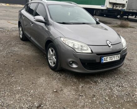 Сірий Рено Меган, об'ємом двигуна 1.6 л та пробігом 252 тис. км за 6299 $, фото 1 на Automoto.ua