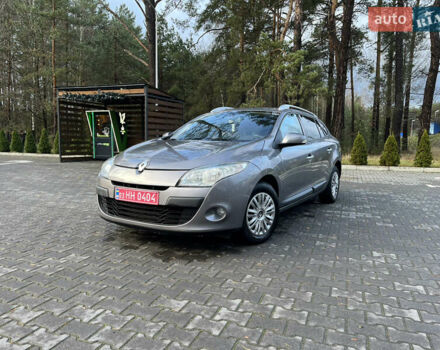 Сірий Рено Меган, об'ємом двигуна 1.5 л та пробігом 227 тис. км за 6650 $, фото 1 на Automoto.ua
