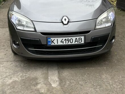 Серый Рено Меган, объемом двигателя 1.5 л и пробегом 256 тыс. км за 6500 $, фото 1 на Automoto.ua