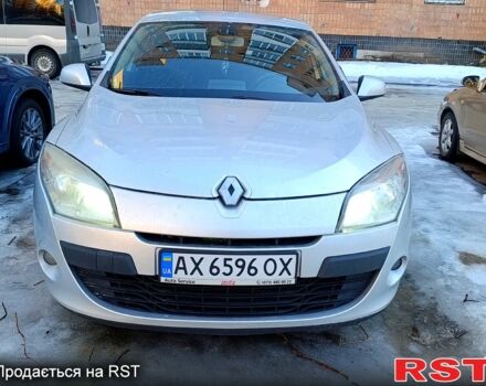 Серый Рено Меган, объемом двигателя 1.5 л и пробегом 350 тыс. км за 6000 $, фото 1 на Automoto.ua