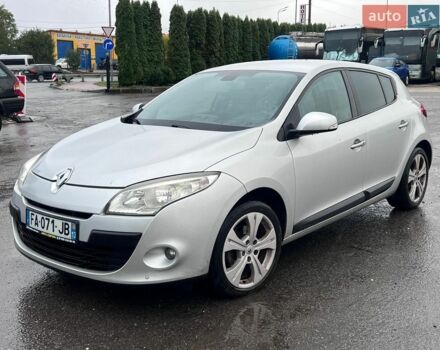 Сірий Рено Меган, об'ємом двигуна 1.6 л та пробігом 230 тис. км за 6450 $, фото 1 на Automoto.ua