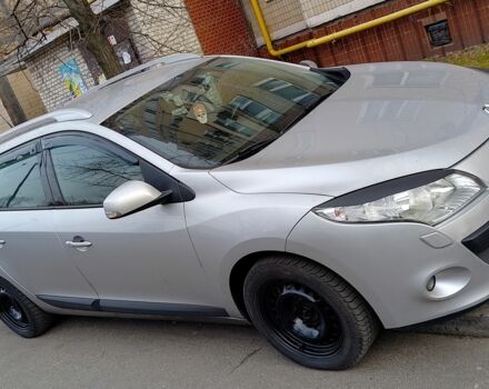 Серый Рено Меган, объемом двигателя 1.5 л и пробегом 298 тыс. км за 6100 $, фото 1 на Automoto.ua