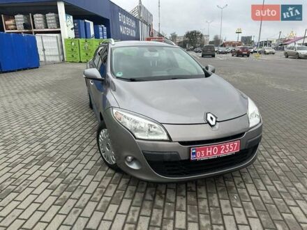 Серый Рено Меган, объемом двигателя 1.6 л и пробегом 134 тыс. км за 6999 $, фото 1 на Automoto.ua