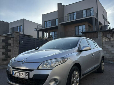 Серый Рено Меган, объемом двигателя 1.46 л и пробегом 244 тыс. км за 4950 $, фото 1 на Automoto.ua