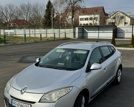 Сірий Рено Меган, об'ємом двигуна 1.46 л та пробігом 217 тис. км за 6899 $, фото 1 на Automoto.ua