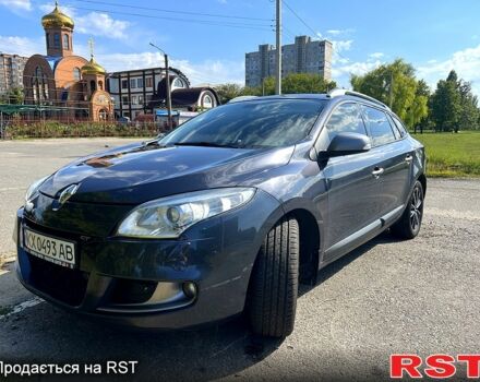Серый Рено Меган, объемом двигателя 2 л и пробегом 244 тыс. км за 8300 $, фото 1 на Automoto.ua