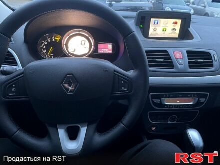 Рено Меган 2010 у Запоріжжя на Automoto.ua Сірий Рено Меган, об'ємом двигуна 2 л та пробігом 200 тис. км за 7200 $, фото 1 на Automoto.ua